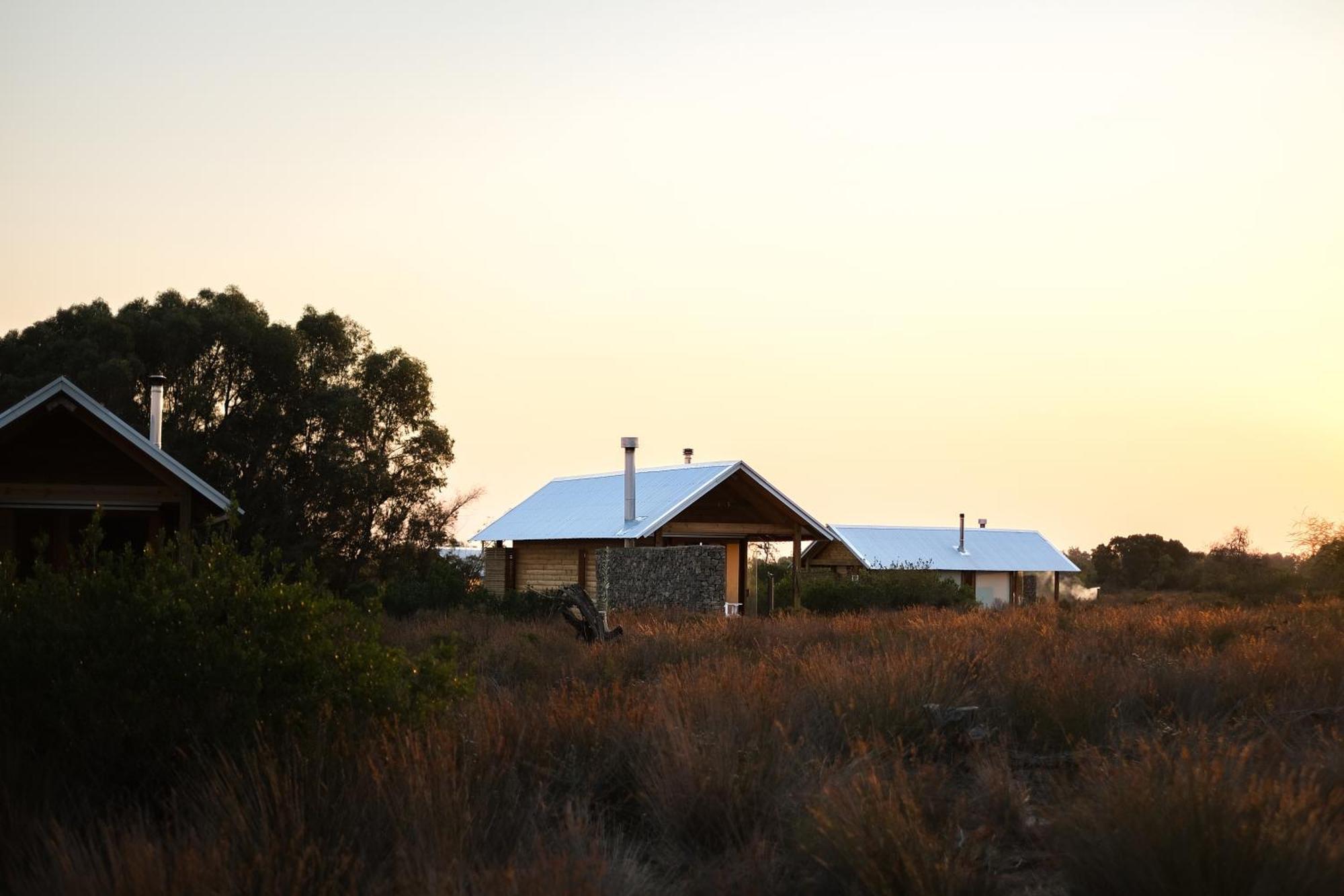 !Khwa Ttu Bed & Breakfast Swartwater Exterior photo