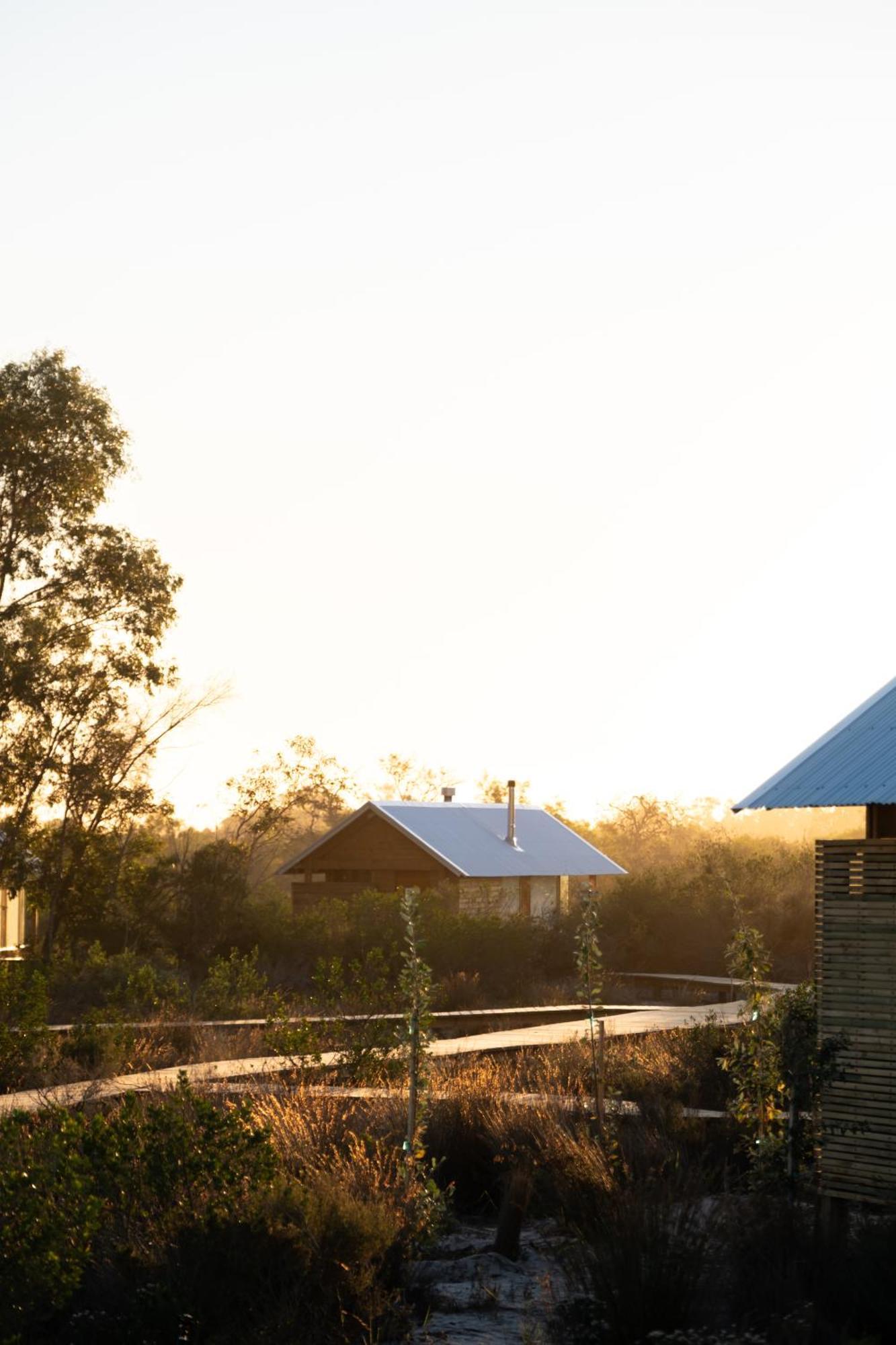 !Khwa Ttu Bed & Breakfast Swartwater Exterior photo